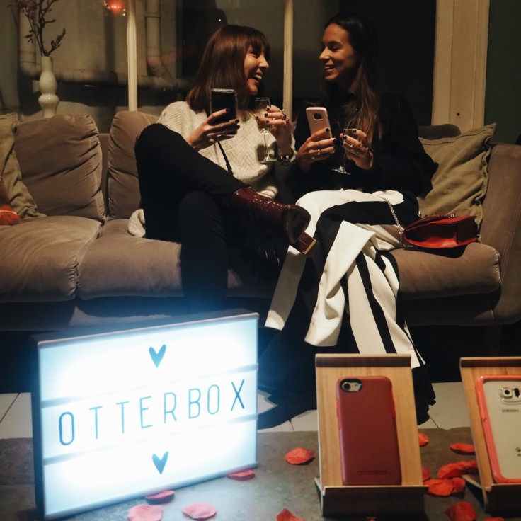 nickyinsideout - otterbox - amsterdam - blogger event - street style - valentine's gift